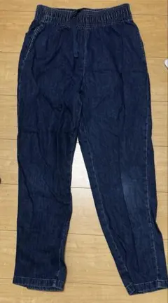 GU スリムフィット デニムパンツ