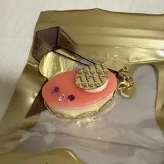 Q pot ケーキ　キーホルダーのサムネイル