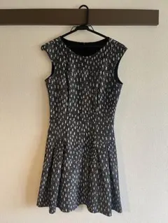 ZARA BASIC ノースリーブフレアワンピース Sサイズ