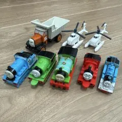 トーマスと仲間たちの鉄道玩具セット