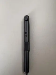 uniball ZENTO シグニチャーモデル　3色ボールペン 0.5mm