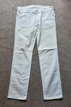 【古着】Green Label Relaxing ホワイトジーンズ Mサイズのサムネイル