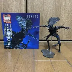 激レア　送料込み　特撮リボルテック　エイリアンクイーン