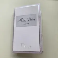 Miss Dior PARFUM サンプル 1ml