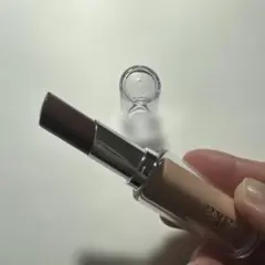 Laka ボンディンググロウリップスティック 202