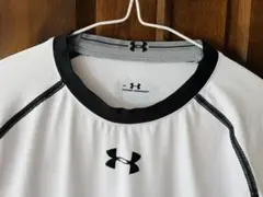 UNDER ARMOUR XL ホワイト 長袖アンダーシャツ