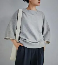 定価より半額。CROWNFAIR ネイビー XL トレーナー CRA-MT08 - メルカリ