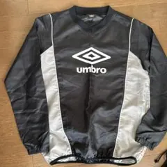 umbro ピステ ウィンドブレーカー ブラック 上下　　Mサイズ