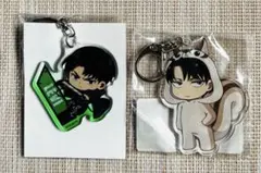 進撃の巨人　リヴァイ　アクリルキーホルダー　2点セット