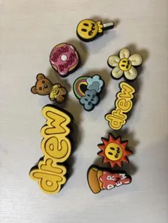 drew house x crocs コラボ チャーム（ジビッツ）