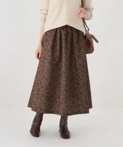 【美品】ラトータリテ　秋冬　レオパード柄フレアロングスカート