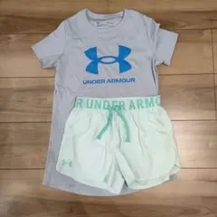 アンダーアーマー　Tシャツとショートパンツセット
