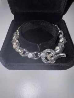 Item thumbnail for item 39386010-0f4d-45e9-b395-f54e8667caa3