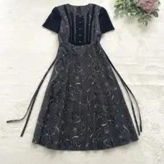 セリザワ　モノトーン　レトロ　ウエストリボン　コットン　花柄　日本製　ワンピース