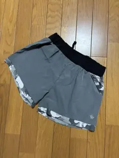 グレー迷彩柄ショートパンツM