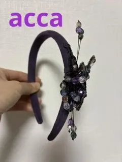 acca(アッカ)：カチューシャ ラインストーン モスグリーン - メルカリ