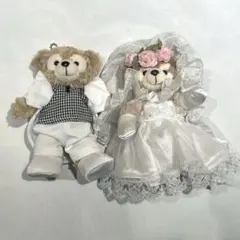 美品　ダッフィー　シェリーメイ　ウエディング　ぬいぐるみバッジ