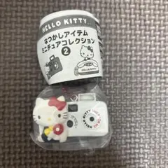 HELLO KITTYなつかしアイテムミニチュアコレクション２　カメラ