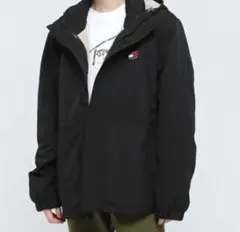 ★年末年始セール実施中★トミーヒルフィガー ブラックナイロンジャケット