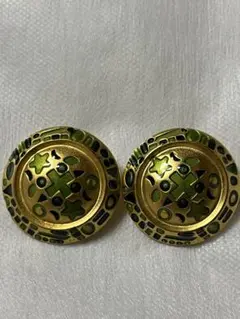 Item thumbnail for item a43e4dc6-3a05-410e-847b-c17b8e45f66f