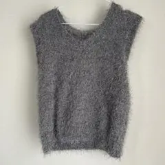 グレー フェザーニットベスト Mサイズ