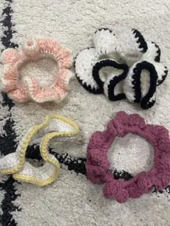 シュシュ ヘアアクセサリー