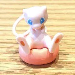 ミュウ　フィギュア ガチャガチャ