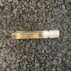 Maison Margiela オンアデート レプリカ オードトワレ 2ml