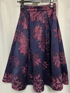 SNIDEL フレアスカート ネイビー 花柄