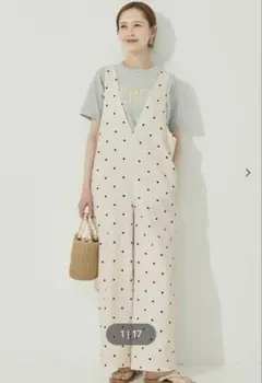 【Mサイズ】cocaドットVネックオールインワン　アイボリー