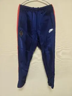 ナイキNSW　ナイロンパンツ