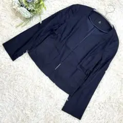 イネド ネイビーノーカラージャケット 袖ロスリット オフィス フォーマル伸縮性S
