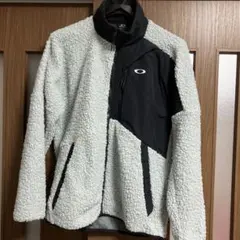 オークリー　ジャンパー　Ｌ