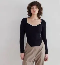 【美品】SeaRoomlynn バイカラーラウンドヘムKNITトップスのサムネイル