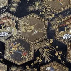 金襴235　ばぎれ③　22cm幅　50cm〜　黒　金　匿名発送