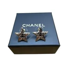 CHANEL シャネル　ゴールドスターピアス　美品のサムネイル