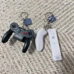 ニンテンドーミュージアムゲームハードキーホルダー Wiiリモコンバーチャルボーイ