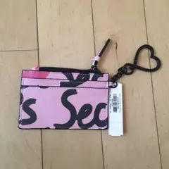 Victoria's Secretキーリング付き　カードケース①