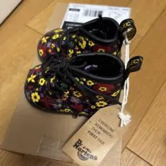 Dr. Martens ベビー用ブーツ 花柄のサムネイル