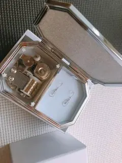 カナル4℃ ピアス オルゴールケース