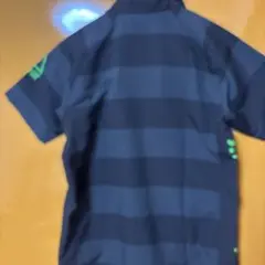 ルコック半袖ジッパー付きジャケット黒と緑