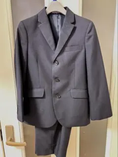 【美品】キッズスーツ　上下セット　男の子　サイズ130