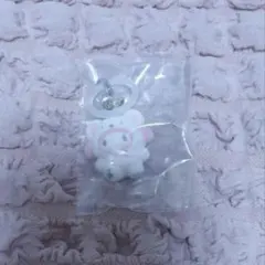 サンリオ ガチャガチャ めじるしアクセサリー ふわふわスノー マイメロ