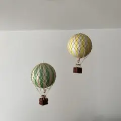 Authentic Models 気球　モビール　オブジェ