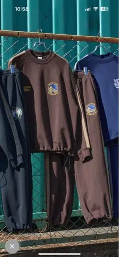 NBAウォーリアーズ　セットアッププルオーバースウェット＆スウェットパンツ