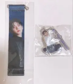 TXT ヨンジュン フラッグキーホルダー アクリルキーホルダー カプセルトイ