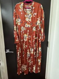 す*い様 AMERICAN HOLIC アメリカンホリック 赤 ワンピース エスのサムネイル