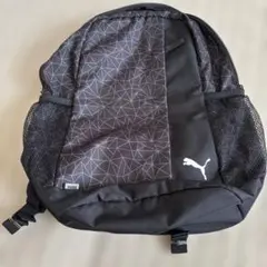 Puma 幾何学模様 ブラック　リュック