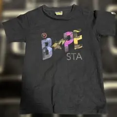 BAPE カラフルロゴ Tシャツ ブラックのサムネイル