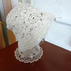 お花モチーフのバケットハット